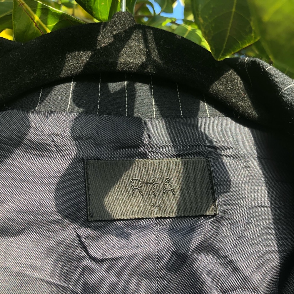 Rta grey pinstripe blazer - Picture 3 of 5